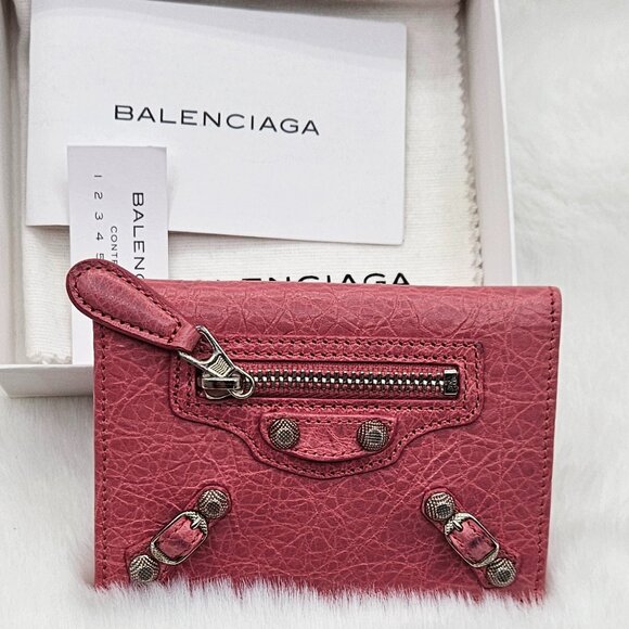 Balenciaga Light Pink Leather Card Holder - Picture 8 of 15